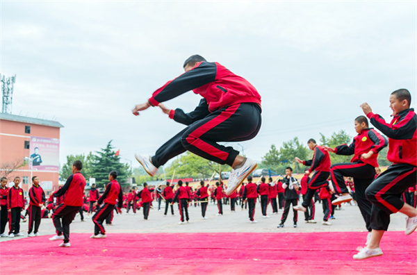 嵩山少林寺武校上学