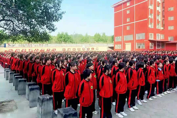 嵩山少林文武学校