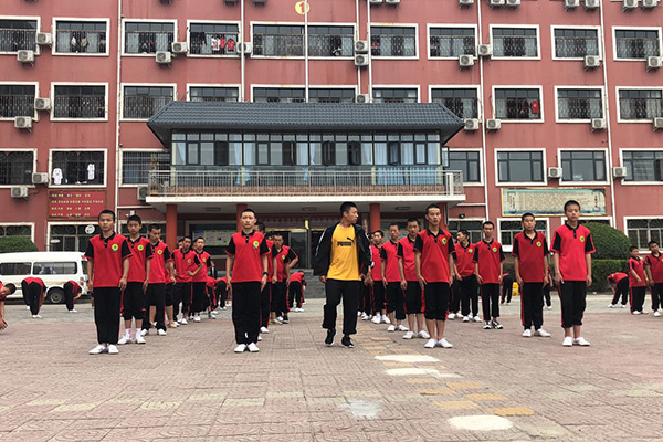 嵩山少林武校招生条件以及政策是什么？