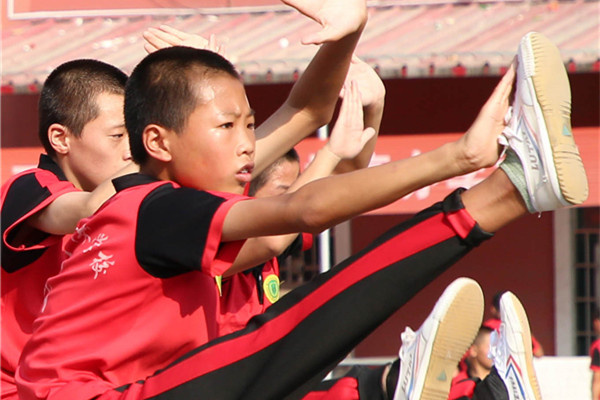 2024年嵩山少林武术学校收费标准是怎样的？跟普通学校一样吗？