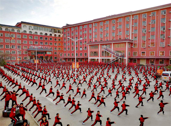 嵩山少林武术学校招生条件怎么样？嵩山少林武术学校对孩子好吗?