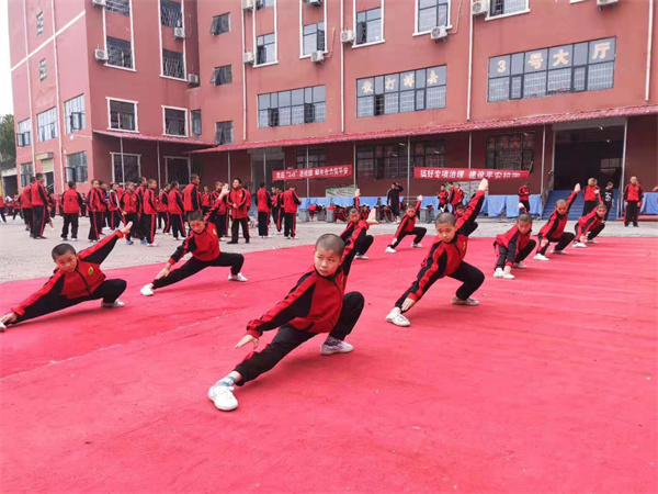 嵩山少林文武学校